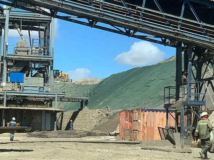 The (re)making of minerals in Electric Vehicles global supply chains. The quest for sustainable production and consumption amidst the growing geo-economic competition and shifting government and firm strategies